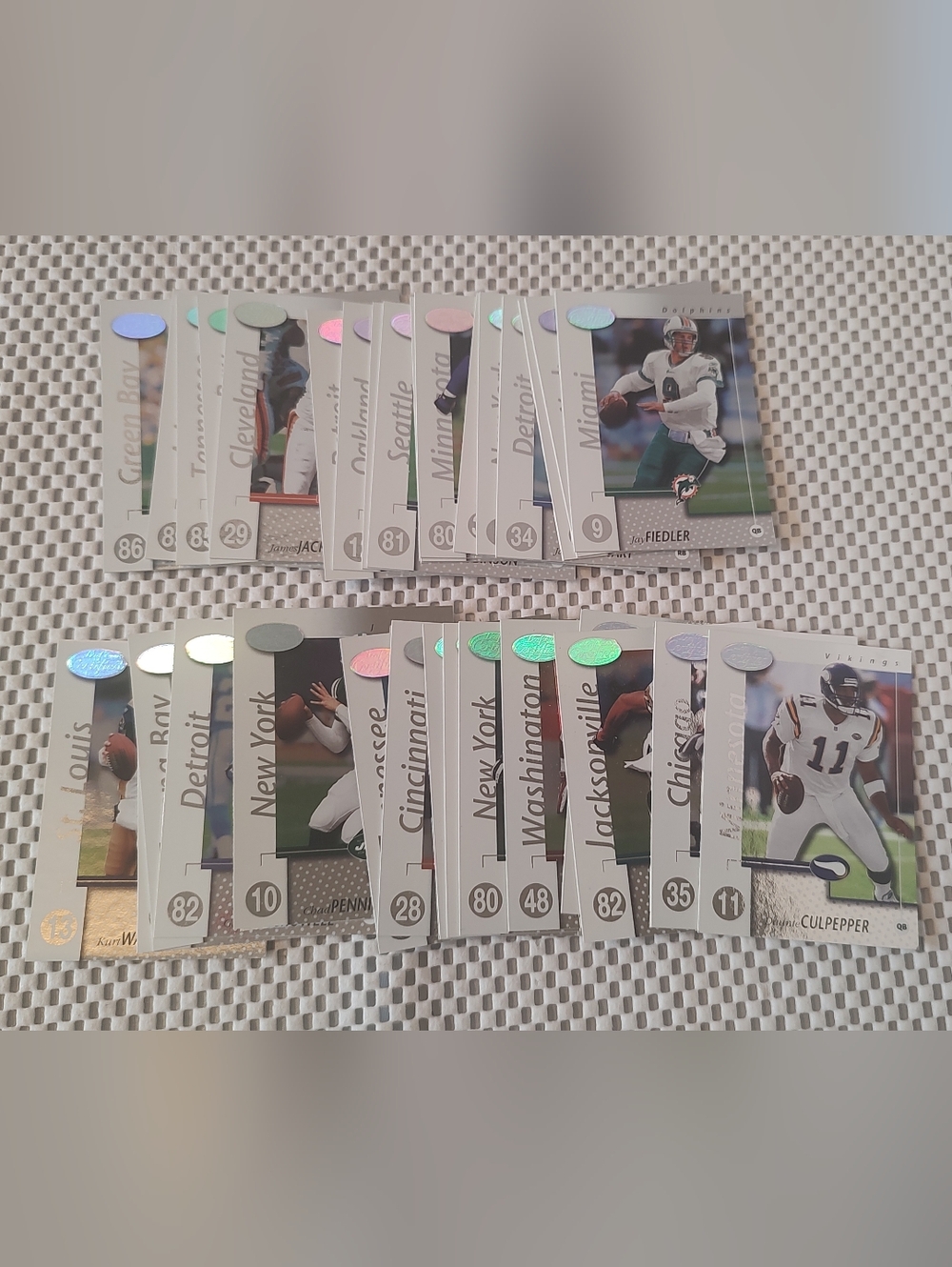 30 Football Trading Cards Donruss 2002
